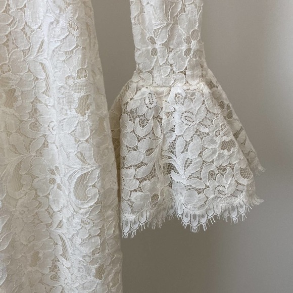 Nue by Shani Ivory Long Sleeve Floral Lace Sheath Dress Size: 2 - Picture 9 of 10